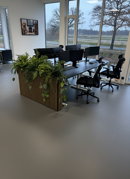 Garage floor coating - RAL 7016