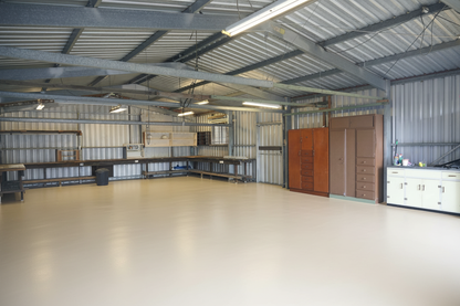 Garage floor coating - RAL 1015