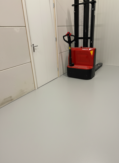 Floor coating - RAL 7035